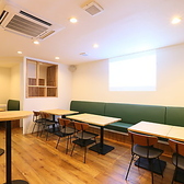 貸切予約も承っております！宴会にピッタリの各種コースやプロジェクターの設備がございます◎着席時30名様、立食時40名様までの貸切可能です。