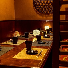 大人数でも快適にお過ごしいただけるよう9名個室もご用意、同窓会や会社の懇親会に最適です!プライベート感があるため、気軽に盛り上がることができます。美味しい料理と共に、楽しい会話が弾むひとときをお楽しみいただけます。