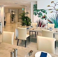 壁画もオシャレ