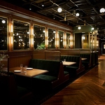 ヨーロッパのクラシカルな食堂車を思わせるようなお席を各種ご用意しております。