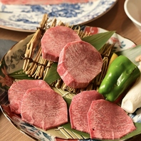 店長厳選！こだわりの沖縄産和牛など本格焼肉です。