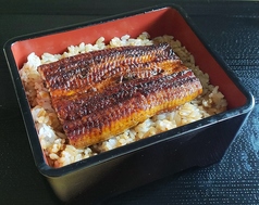 うな重　並（半尾）