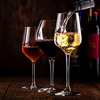 厳ちゃんこ鍋とワインが織りなす魅惑の美食体験