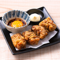 料理メニュー写真&nbsp;鶏の唐揚げ　月見ユッケソース