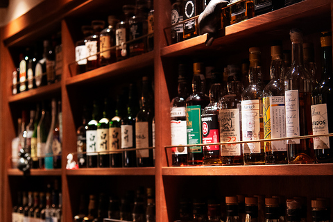 萌木の村スペシャルウイスキー他、ジャパニーズウイスキーを豊富に取り揃えています。