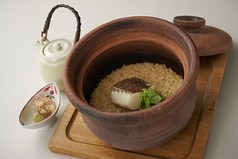 真鯛の土鍋飯