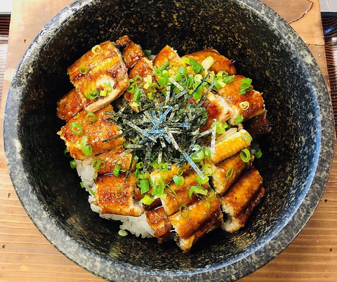 大人気！うなぎの石焼きまぶし！