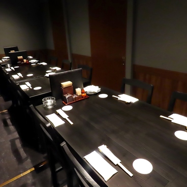 鶏料理 縁真の雰囲気1