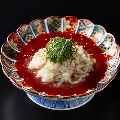 韓国風コチュジャンと“近江牛白せんまい刺し”