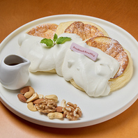 ふんわり焼き上げる、こだわりのスフレ