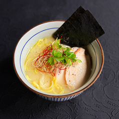 鶏白湯ラーメン