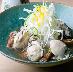 黒毛和牛すじと広島牡蠣の炊き合わせ
