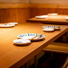 【掘りごたつ席】4名席・2名席がございます。