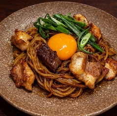 国産ホルモンとの特製味噌焼きそば