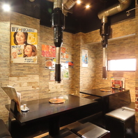 柔軟な席配置と最大24名様の貸切サポート