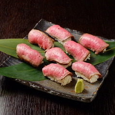 黒毛和牛の肉寿司※３カンの料金です