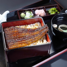 上うな重【梅】1/2尾