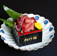【大漁】マグロのマス盛り