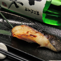 創作料理と蕎麦を組み合わせた多彩な逸品の数々