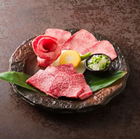特選和牛とこだわり食材が織りなす当店自慢の焼肉に舌鼓