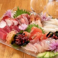 三陸から直送された新鮮な旬の魚介を贅沢に味わう逸品