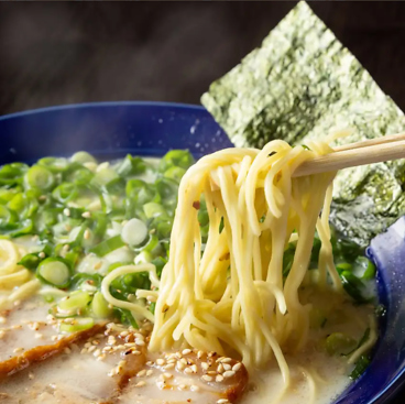 博多名物処　ラーメン・もつ鍋　末廣家　春吉店のおすすめ料理1