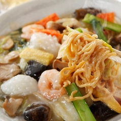 醤油ラーメン/担々麺/海鮮焼きビーフン/焼きそば/ソース焼きそば/五目あんかけ焼きそば