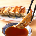 【らいおん餃子】らいおん丸のオリジナル餃子です。ビールやハイボールに合うようにガツンとした味付けにしております。