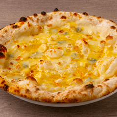 クワトロ フォルマッジョ