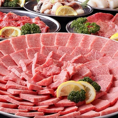 焼肉酒場 にくまる 春吉店の特集写真