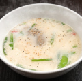 料理メニュー写真&nbsp;秘伝！牛骨スープが決めて コムタンクッパ