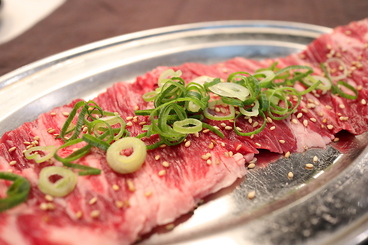 炭火焼肉 明石魚の棚 肉焼屋のおすすめ料理1