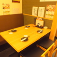 ゆったりとしたテーブル配置で、ご友人同士のお食事や仕事帰りの飲み会、気軽な会食など、幅広いシーンにおすすめです。