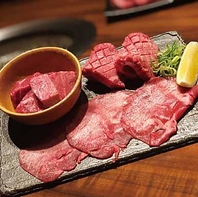 精肉卸直営ならではの鮮度抜群黒毛和牛が魅力です◎