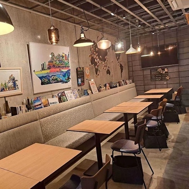 The Cork＆Plate By food hudo ザコルクアンドプレートバイフードフウドの雰囲気1