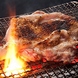 宮崎産の若鶏のもも肉一本を豪快に焼いて提供いたします