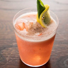 トマトとバジルのブラッディメアリー Bloody Mary with Basil