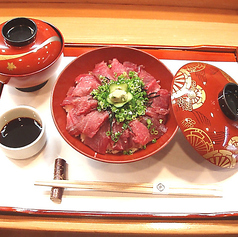 【当店イチオシ！】鉄火丼（吸物付き）
