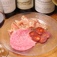 お酒にぴったりなおつまみも♪