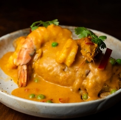 TACU TACU EN SALSA DE CAMARONES