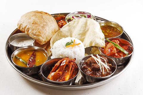 インドの伝統的な健康法「アーユル・ヴェーダ」の思想を取り込んだ本格南インド料理