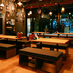 開放的でおしゃれな席