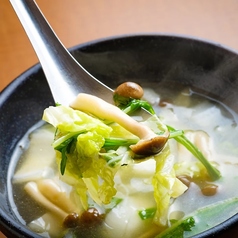 季節野菜の鶏スープ
