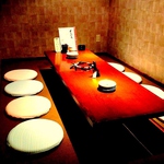 最大8名様までの掘りごたつ個室です。周りを気にせず楽しめるので、少人数の宴会にはぴったり！