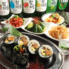 色味も綺麗な自家製キンパ◆韓国料理を多彩にご用意の写真