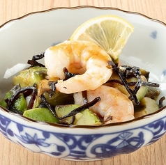 海老とアボカドの塩昆布和え