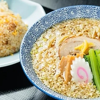 御徒町本店で愛され続ける逸品「半ちゃんラーメン」