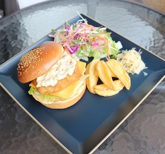 フィッシュチーズバーガー