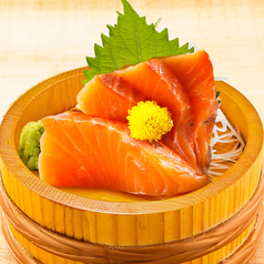 サーモンの刺身