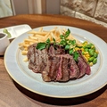 料理メニュー写真 ランプステーキ～にんにく山椒醤油